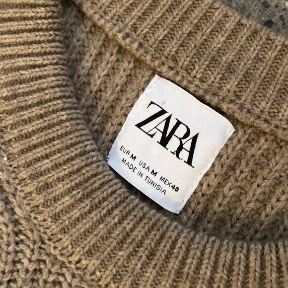 Zara crewneck sweater in Size Medium. Color is Tan. - Picture 2 of 3